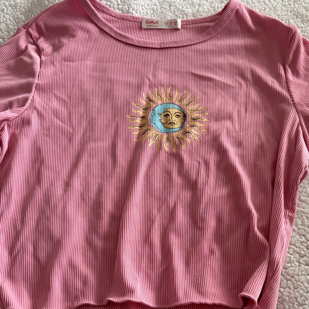 ROMWE Pink Sun and Moon Graphic Tee